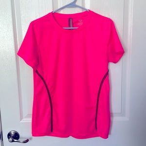 Women’s workout shirt